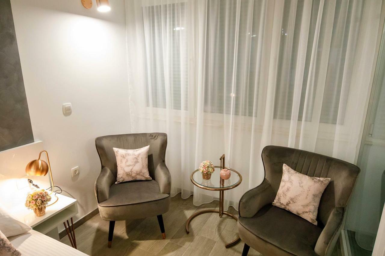 Rose Gold Rooms & Studio With Balcony Split Dış mekan fotoğraf