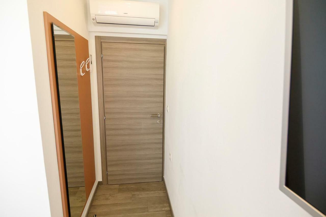 Rose Gold Rooms & Studio With Balcony Split Dış mekan fotoğraf